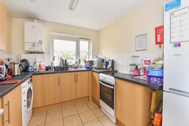Photo 3 — Woolford Close