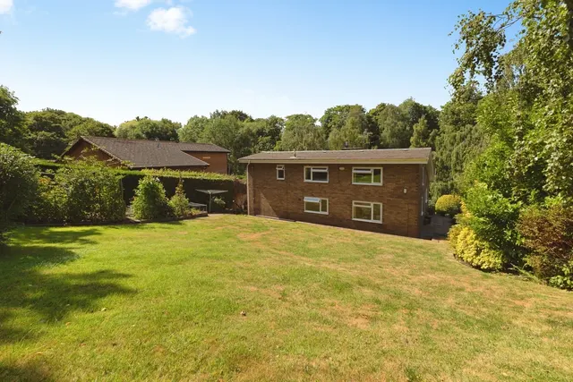 Photo 3 — Valley Drive, Yarm, TS15