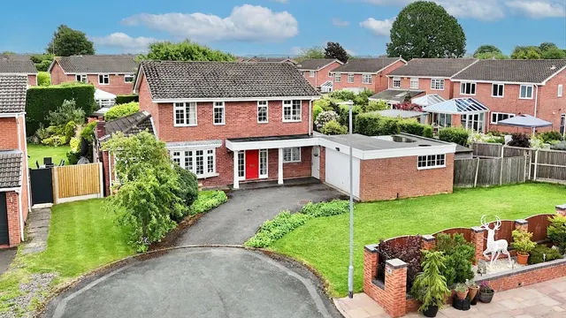 Kenilworth Close, Wistaston, CW2, photo 1