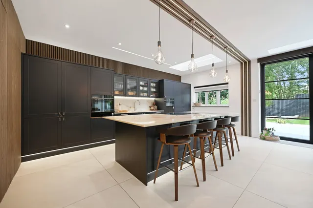 Parkside Road, Northwood, HA6, photo 2