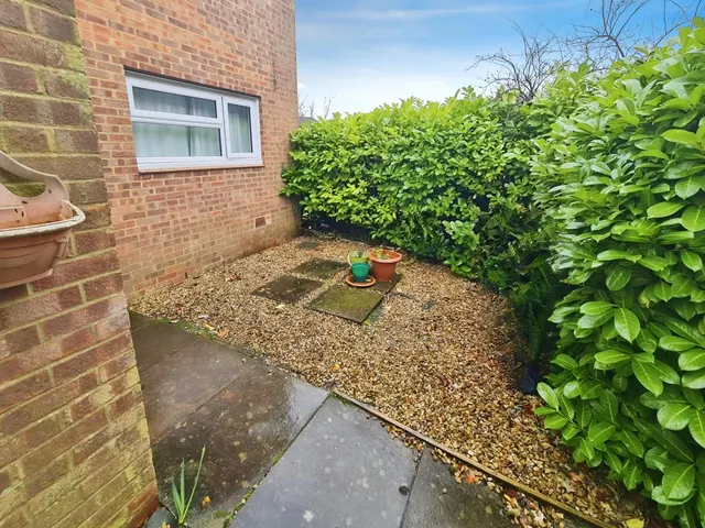 Clay Hill, Milton Keynes, MK8, photo 2