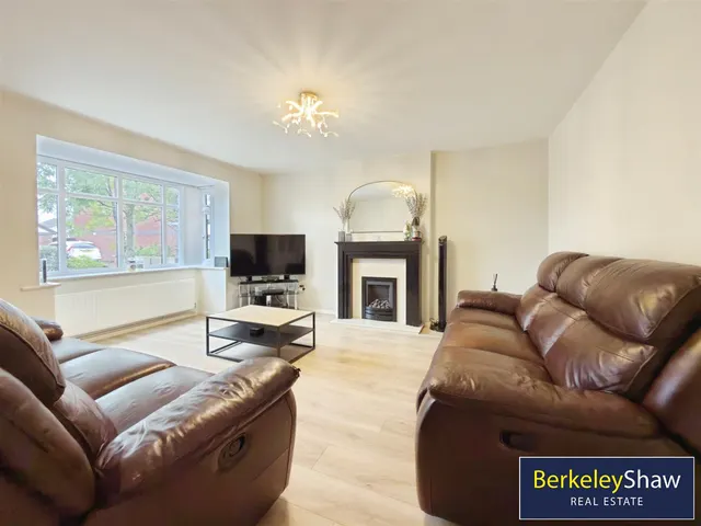 Lydiate Park, Thornton, L23, photo 3