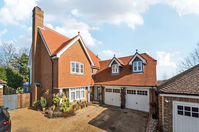 Pucknells Close, Kent, BR8, photo 1