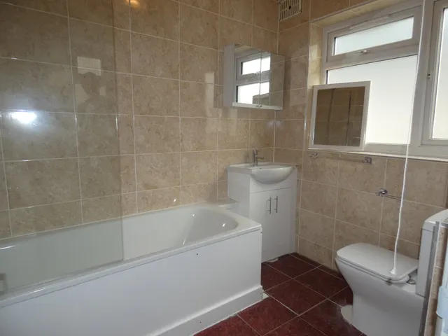 Photo 2 — Florence Road, Southall, Greater London, Greater London, UB2 5HU