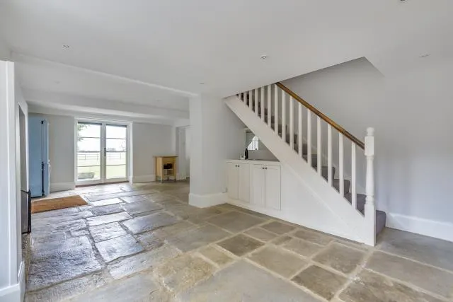 Little Faringdon, Lechlade, GL7, photo 3