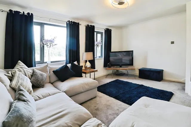 Radyr Court Close, Cardiff, CF5, photo 3