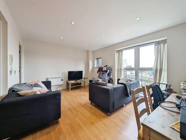Photo 2 — Curzon Place, Gateshead, Newcastle Upon Tyne, NE8