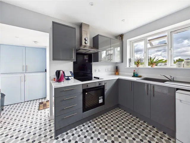 Woodbridge Road, Sutton, IP12, photo 2