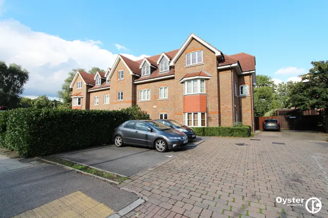 Honeypot Lane, Stanmore, HA7, photo 1