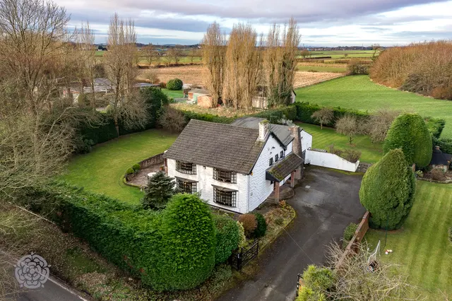 Sandy Bank Farm House Sandy Brow Lane, Croft, Warrington, WA3 7EA, photo 1