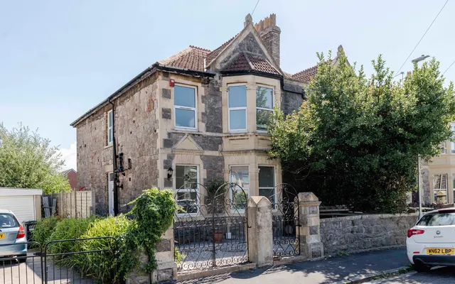 3 bedroom house, Osborne Road, Ashcombe, BS23