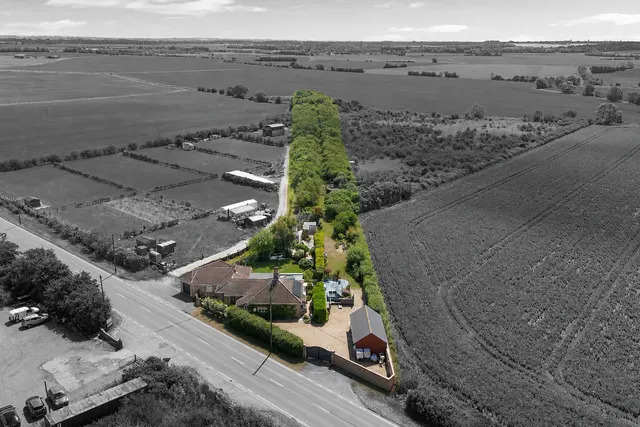 Heath Road, Warboys, PE28, photo 1