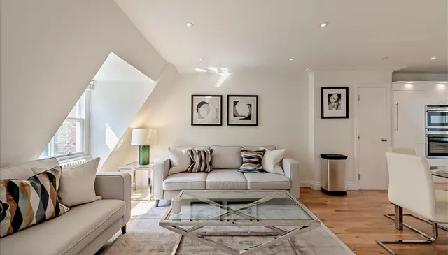 Grosvenor Hill, Mayfair, W1K, photo 2