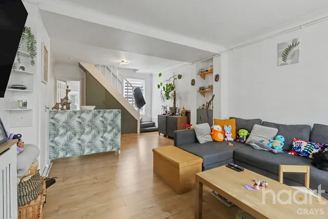 William Street, Grays, RM17, photo 3