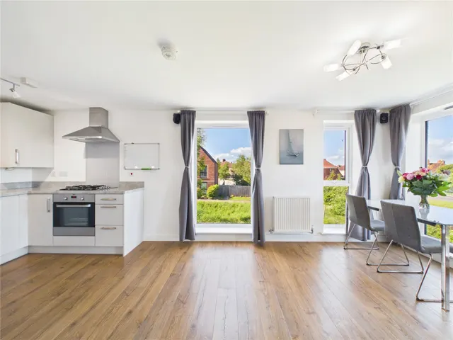 Abrahams Close, Bristol, BS4, photo 1