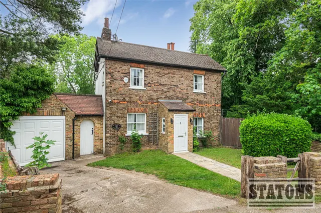 Photo 3 — Brickfield Lane, Arkley, Hertfordshire, EN5 3LD