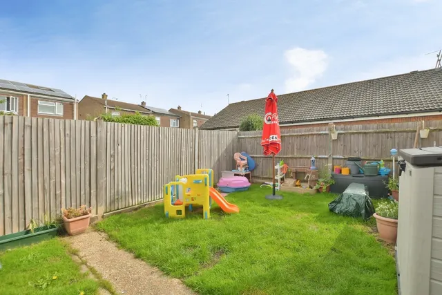 Essetford Road, Ashford, TN23, photo 2