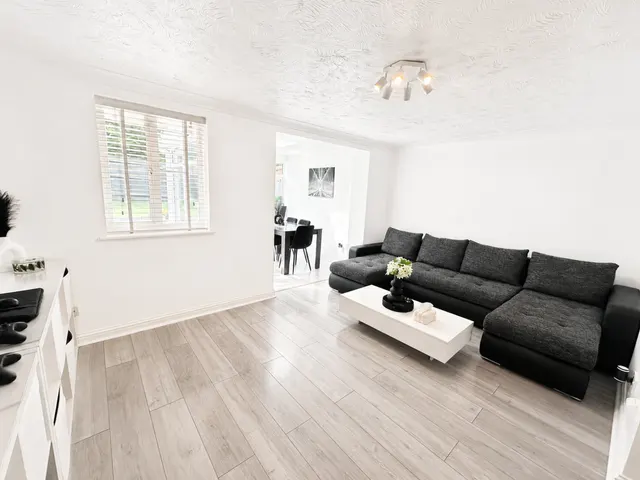Coopers Way, Houghton Regis, photo 2