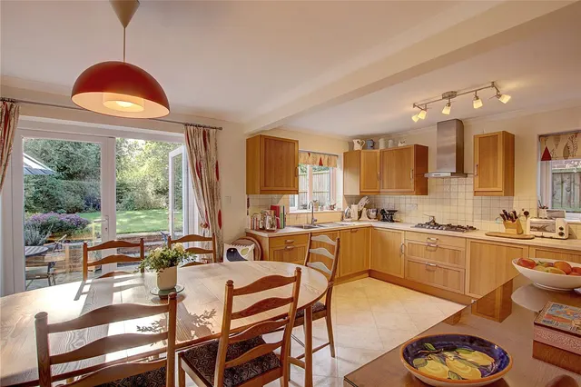 Photo 2 — Worcester Road, Droitwich, WR9 8AA