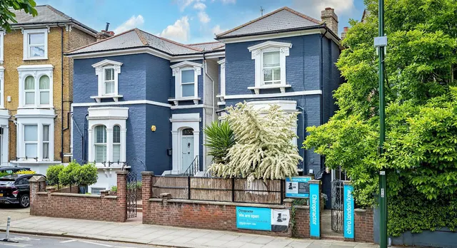 Kew Road, Richmond, Greater London, TW9, photo 1