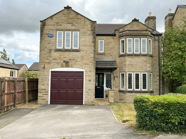 4 bedroom house, Honey Head Lane, Honley