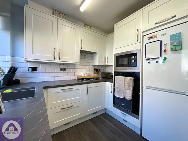 Photo 2 — Cwm Cottage Road, Abertillery