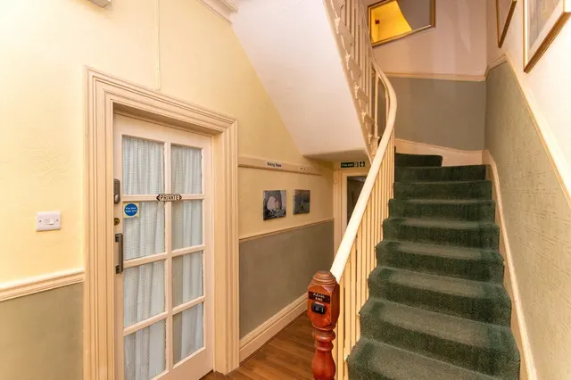 Deganwy Avenue, Llandudno, LL30, photo 3