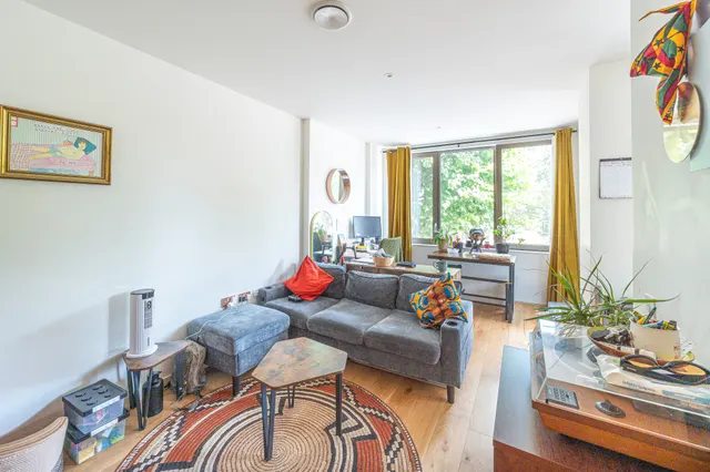 Photo 2 — Apartment 108, 1 Camberwell Passage, London