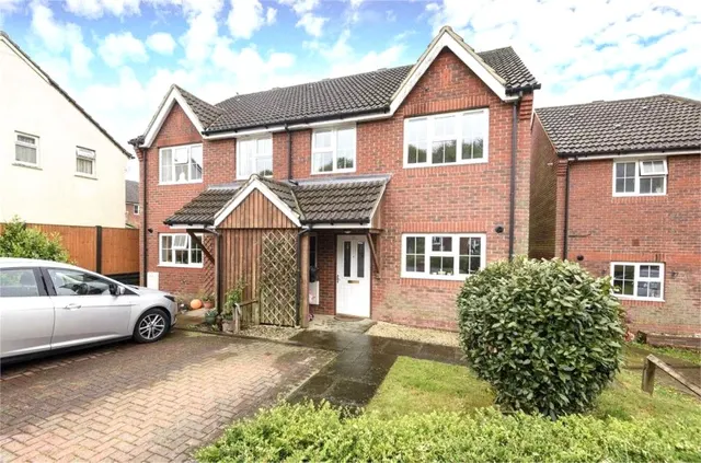 Nappers Wood, Fernhurst, GU27, photo 1