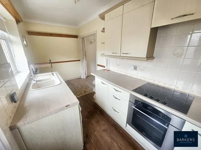 Photo 3 — Brookfield Avenue, Cleckheaton BD19 4EP