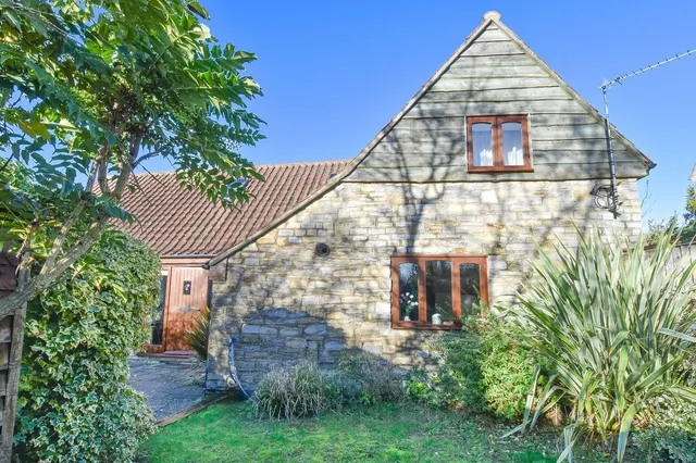 Back Lane, Chapel Allerton, BS26, photo 3