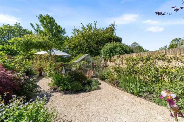 Photo 3 — Edward Road, Hampton Hill, TW12 1LH