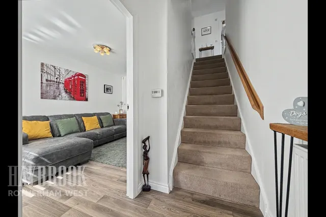 Hazelwood Way, Waverley, photo 2