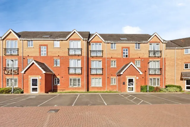 Shankley Way, Northampton, photo 1