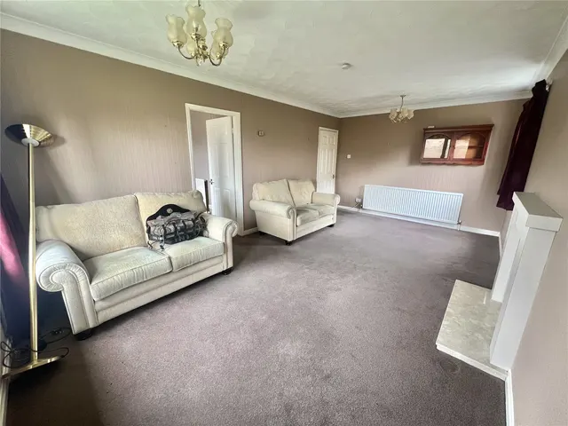 Photo 3 — Rotherstoke Close, Rotherham, South Yorkshire, S60