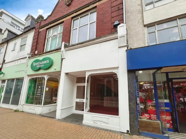 King Street, Bridlington, photo 1