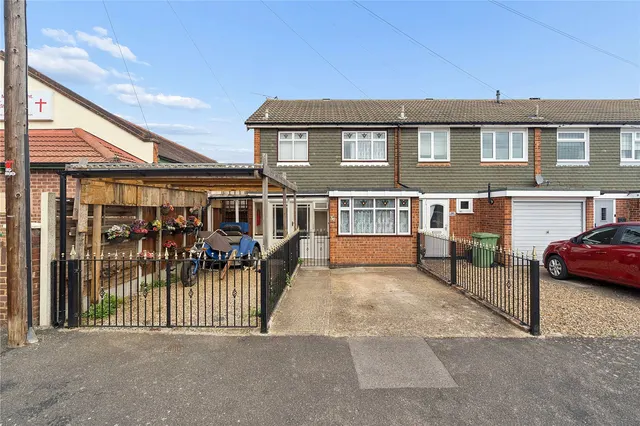 Birkbeck Road, Romford, RM7, photo 1