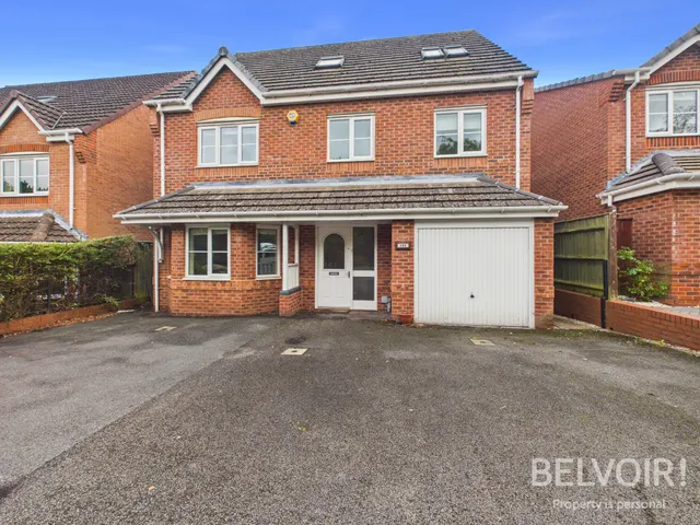 Galingale View, Newcastle Under Lyme, ST5, photo 1