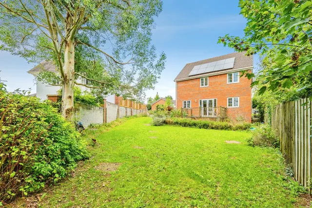 Leckwith Drive, Bridgend, CF31, photo 2