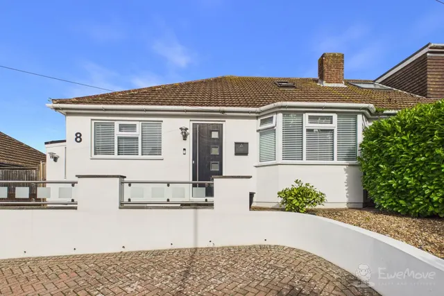 Cheriton Court Road, Folkestone, CT20, photo 1