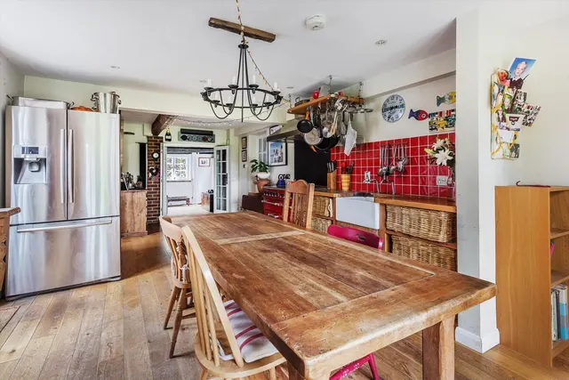 Wrotham Hill, Dunsfold, GU8, photo 3