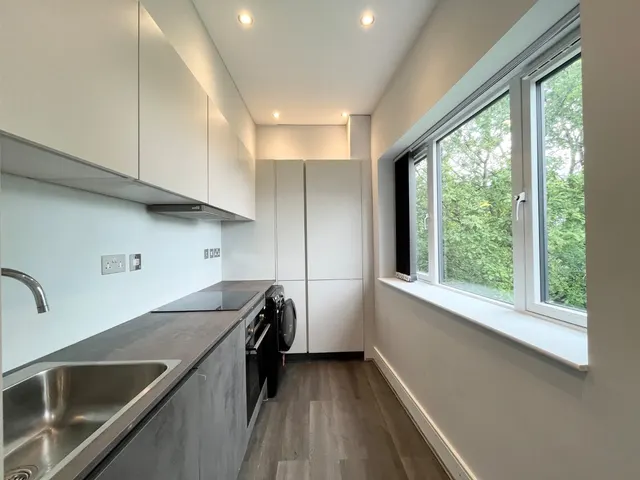 Belton Mews, Hockley Heath, B94, photo 2