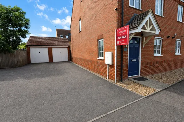 Photo 2 — Dunnock Road, Corby, NN18