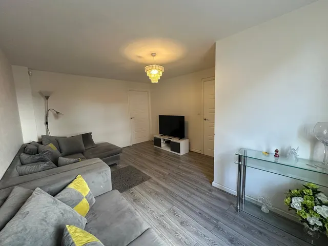 Centenary Lane, Wednesbury, WS10, photo 2