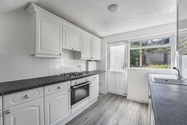Cairns Close, Dartford, DA1, photo 2
