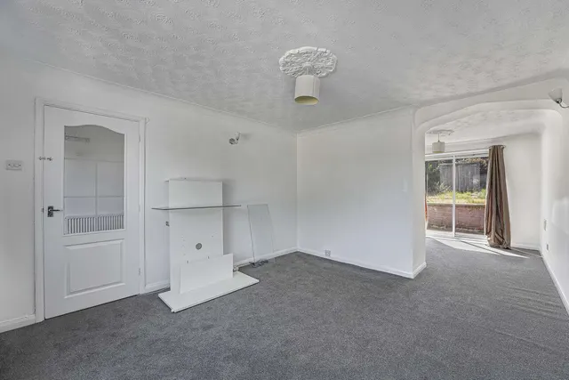 Cairns Close, Dartford, DA1, photo 3