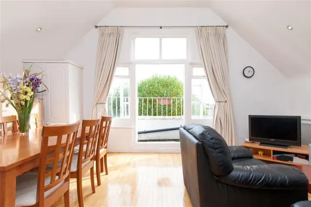 Greencroft Gardens, South Hampstead, NW6, photo 1