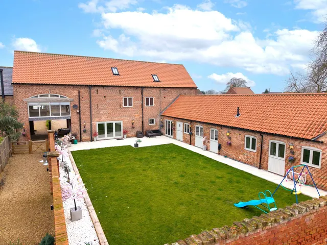 North Road, Torworth, DN22, photo 1