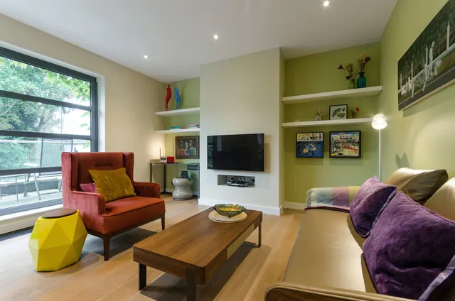 Flat 4, 142-144 Haverstock Hill, London, photo 1