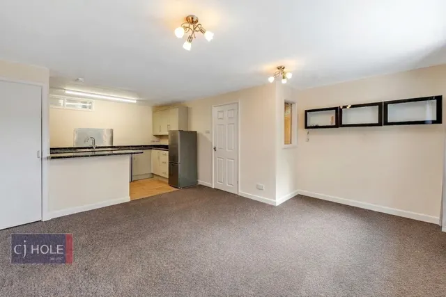 Charlton Road, Brentry, BS10, photo 2